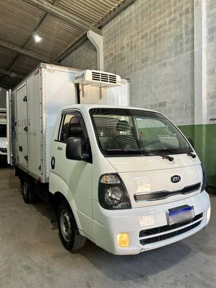 KIA BONGO 2.5 K-2500 4X2 CS TURBO DIESEL 2P MANUAL KIA BONGO 2.5 K-2500 4X2 CS TURBO DIESEL 2P MANUAL